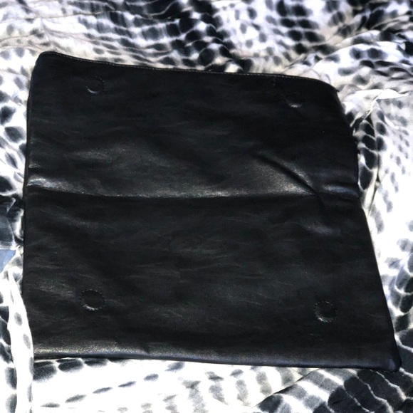 2/$15 Rampage Clutch - Picture 4 of 6